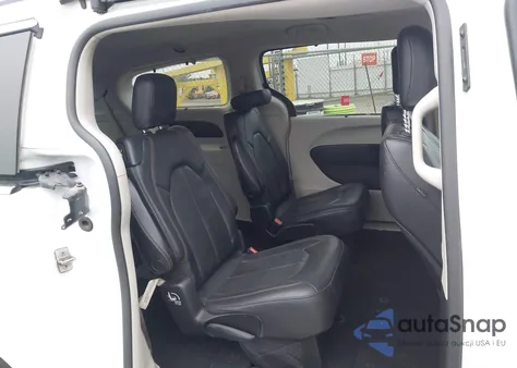 2019 Chrysler Pacifica Touring L z USA, uszkodzony, nr VIN 2C4RC1BG2KR626933